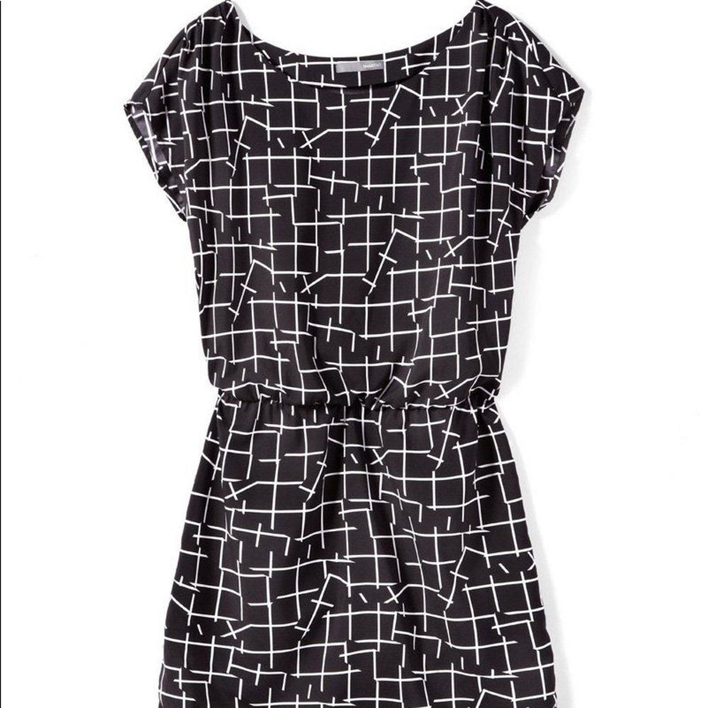 ISO Smart Set black white pattern dress